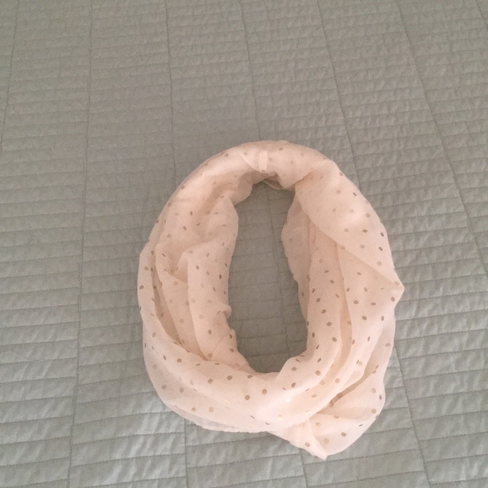Infinity scarf
